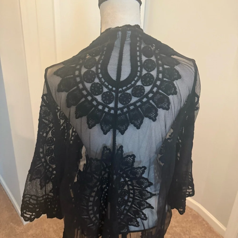 Rachel Zoe Black Lace Cover-Up nwot